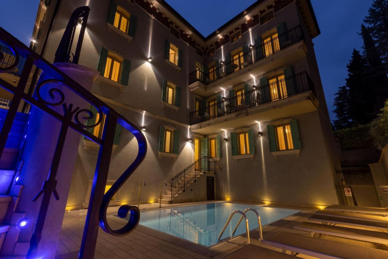 Gardone Palace Hotel غاردوني ريفييرا المظهر الخارجي الصورة